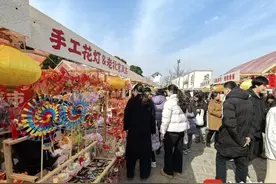 接过春晚接力棒，无锡梁溪外摆市集闹元宵图片