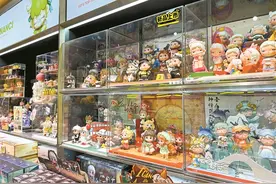 潮玩新产品引发大抢购 原价129元/件的“哦崽”产品涨至500多元，“饥饿营销”套路引发吐槽图片