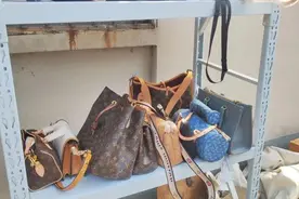 7500件！全是假的！LV、GUCCI、茅台...杭州今天集中销毁，一个不留图片