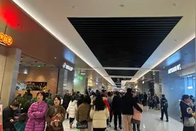 春节假期长沙新商场人气旺不旺？首店经济持续发力图片