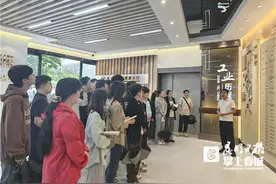 昆明理工大学师生赴东川园区实习考察图片