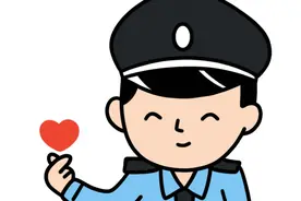 萌娃街头走失 民警助其回家图片