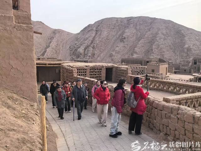 千名游客游鄯善！解锁冬季文旅新体验