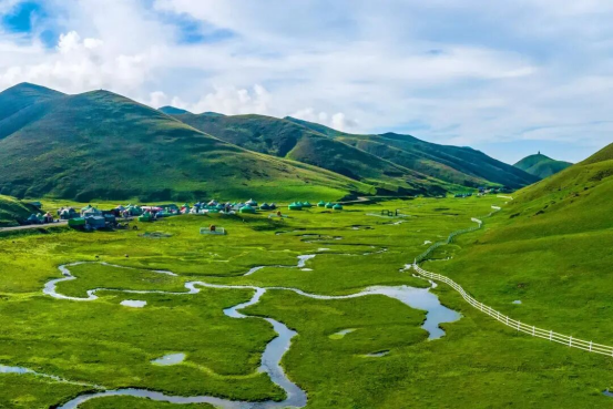 渝昆高铁来了，云南三地先吃“红利”？