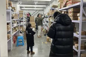 追梦故事｜创业失利负债后，他从快递小哥做起如今成驿站老板图片