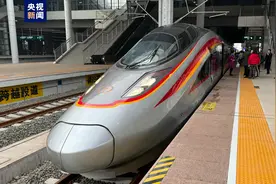 时速350公里 成自宜高铁今日正式开通图片