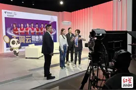 汤尤杯精彩回顾 奥运冠军体验XR直播图片