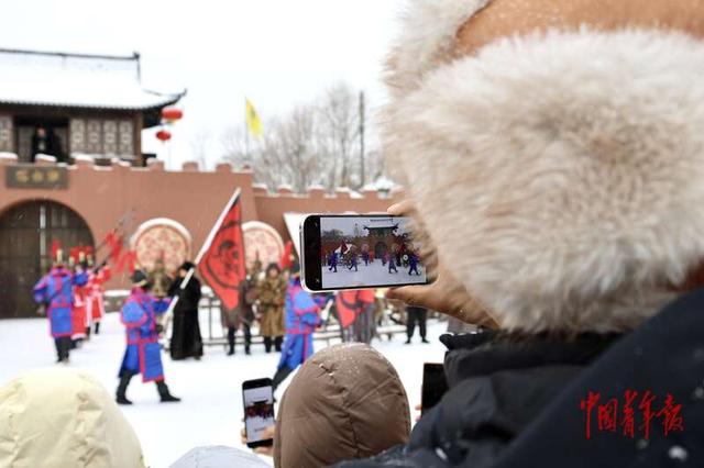 镜泊湖的“冰雪奇缘”