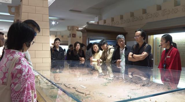 广东大湾区音乐人采风团走进敦煌 在千年文化中探寻音乐灵感
