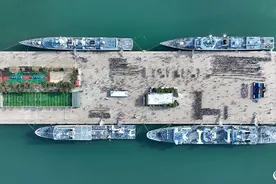 看“舰”青岛！2024年海军成立纪念日舰艇开放活动正在进行图片