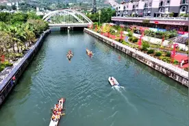 划桨逐浪！2025年华坪龙舟竞赛决赛即将开赛图片