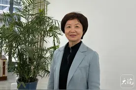 全国政协委员李霞：为企业“走出去”保驾护航图片