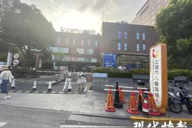 9岁男孩医院内窒息，3个月后离世，家属质疑未被及时施救，院方回应图片