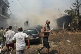 （外代一线）希腊经历60多年来最热6月图片