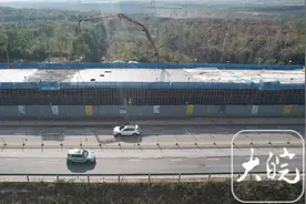 G312合六路（新桥大道-小庙界）全线上跨桥半幅全部贯通图片