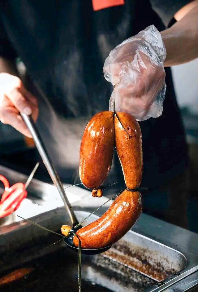 杭衢高铁正式运营！前方抵达“最不浙江”城市，逛吃超上头