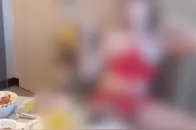 女网红在海底捞拍不雅视频被刑拘，低俗再也不是薅流量的捷径图片