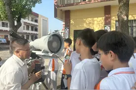 枝江市实验中学探索“清廉+”融合式教育图片