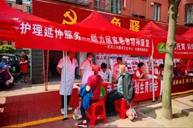 老河口市精神卫生中心：下基层开展护理延伸服务--助力居家患者精神康复图片