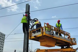 地铁运营“粽”动员 端午维保“不打烊”图片