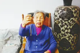 91岁张淑英：只想尽快把金项链还给失主图片