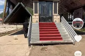 内蒙古一餐车6分钟变酒楼惊呆南方游客，网友：不会吃到一半店跑了吧？图片