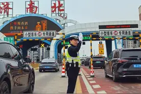 柔性执法“首违免罚” 假期山东多地对轻微交通违法不作处罚图片