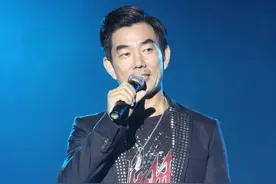 知名歌手即将到上海！还邀请了特别来宾？网友疯狂点赞：活该他一直红！图片