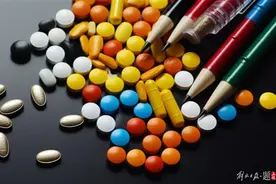 这所医学院反腐风暴持续！享受国务院特殊津贴专家被查图片