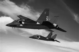 一把“椅子”让“红鹰”趴窝图片