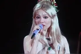 张韶涵唱《隐形的翅膀》缅怀温州遇害医生！多方谴责暴力伤医图片