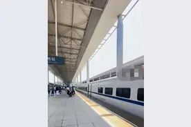 儿童免票政策应跟上“三孩时代”新变化图片