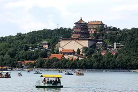 “别动大爷”走红，真挚的人情味最动人心图片