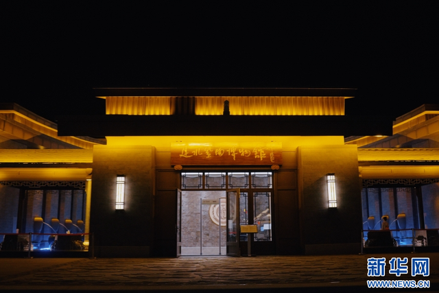 全国媒体达人云南行｜方寸之间览建水紫陶发展变迁