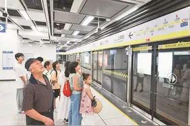 一条地铁线，为何“牵动”一座城？图片