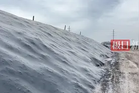 探访全国产盐大市潍坊：抽地下古海水制盐不受海洋变化影响，盐业公司订单增加但储备充足图片