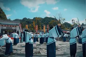 贵州长顺 | 泼水狂欢解锁清凉三伏天图片