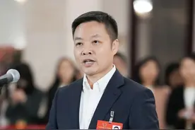 何小鹏：期待2026年能量产面向工业的L3级别人形机器人图片