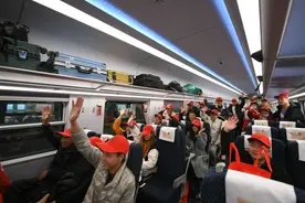 民生直通车｜企业用工稳 务工人员返岗早——直击节后就业市场图片