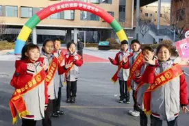 “小哪吒”归位！解锁开学“隐藏惊喜”！青岛为明学校开启超燃新学期图片