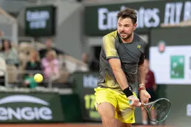 （体育）网球——法网：瓦林卡胜穆雷图片