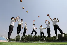 高考在即，该如何防止大学生替考当“枪手”| 新京报快评图片