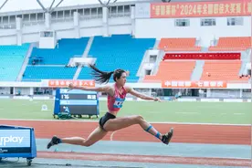 广东选手陈洁夺得女子三级跳远冠军，“跨栏女神”夏思凝抢尽风头图片