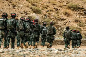 燃！直击武警特战队员魔鬼周极限训练图片