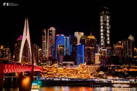 热浪滚滚！刘德华13年后久别重逢唱响重庆图片