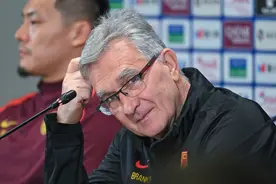 观察：真的老到不认识人了？国足主帅伊万科维奇，能否在告别战绝杀“正名”！图片