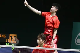 （体育）羽毛球——马来西亚公开赛：冯彦哲/黄东萍晋级混双决赛图片