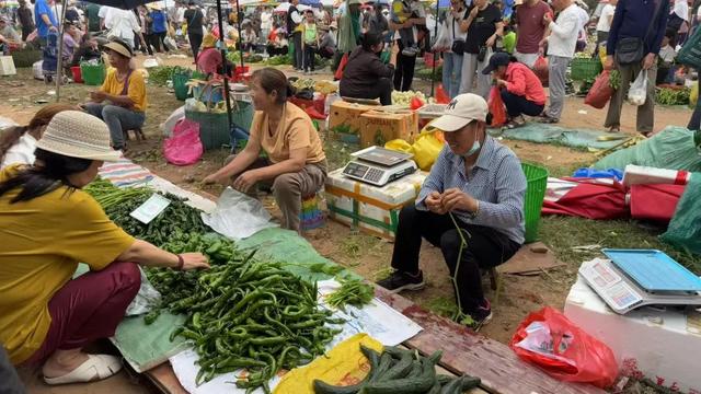 良庆逛吃指南：水果夜市、百年圩日、潮流街区…太好逛了吧！