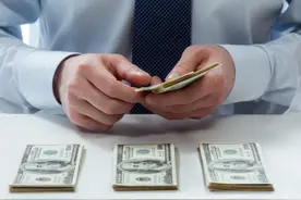 鲍威尔和特朗普的矛盾本质上是一个“特里芬难题”图片