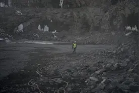 一看就懂丨美乌吵翻？乌克兰的稀土会给谁？视频封面